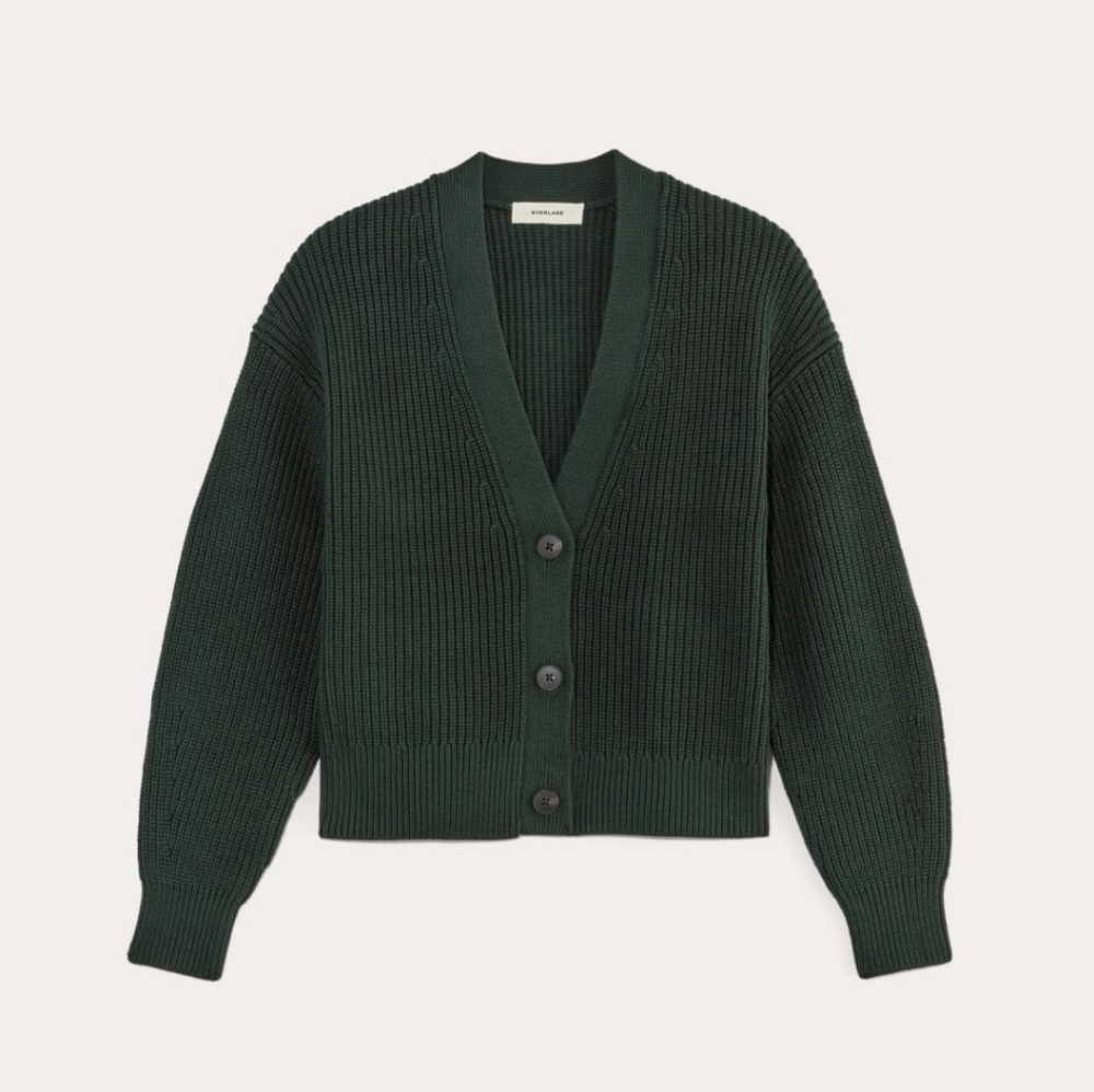 everlane boxy cardigan in every day cotton، scarab